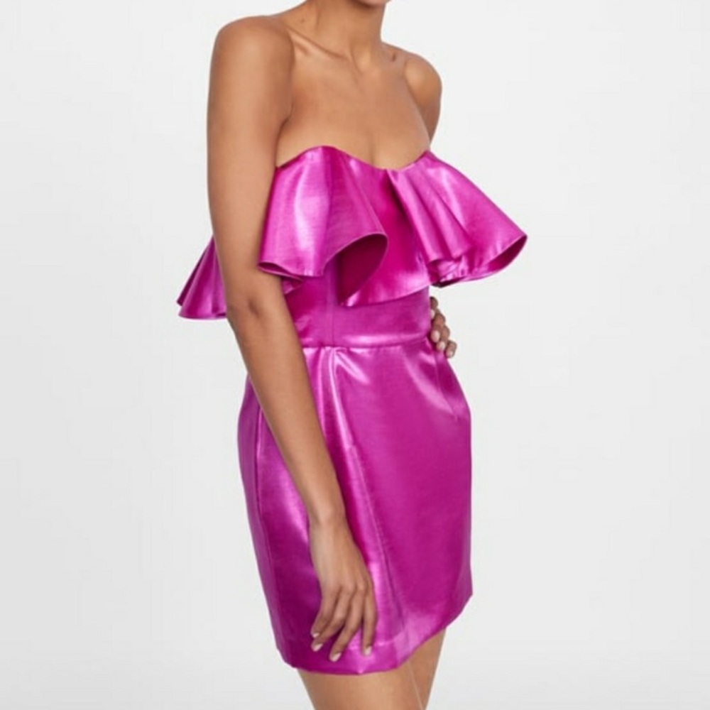 🔥ZARA Mini Dress with Ruffle Trim